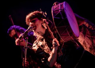 Invitan al Abrazo Argentino con artistas y feria popular mañana en el Multieventos