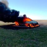 Pagina 7 Auto quedó envuelto en llamas en ruta 12
