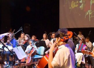 Niños y jóvenes rindieron homenaje a Alberto Soriano