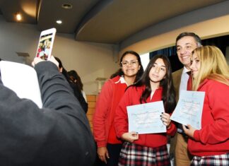 Premiaron a los ganadores de las Olimpíadas del Conocimiento
