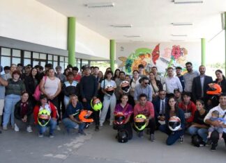 Motociclistas recibieron un curso de formación