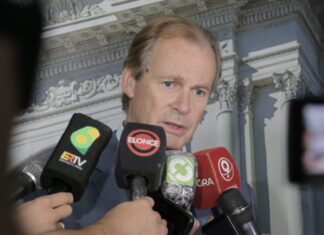 El gobernador Bordet adelantó que habrá un nuevo esquema electoral en la provincia