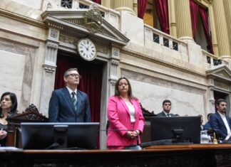 El oficialismo busca reelegir a Cecilia Moreau