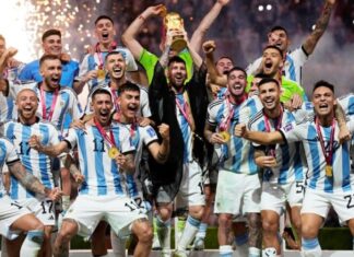 La Selección Argentina haría una caravana el martes y el Gobierno analiza decretar asueto