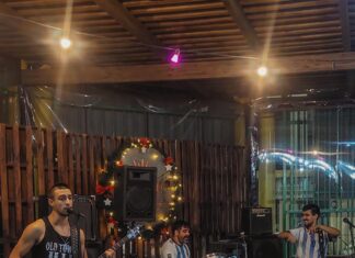 El grupo de rock de Concepción del Uruguay «Visitantes» brindó su último show del año