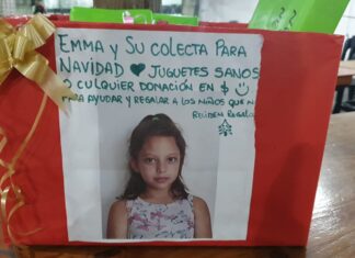 Pequeña uruguayense realiza una colecta de juguetes para donarlas a los niños a fin de año
