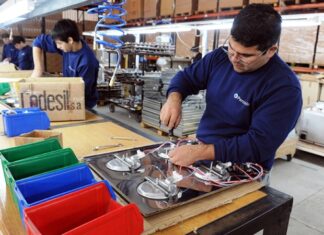 El empleo privado acumula 21 meses de crecimiento