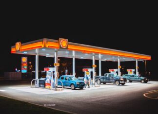 El Gobierno postergó la suba de naftas y gasoil
