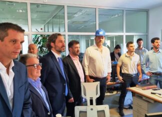 Cafiero destacó la calidad y los proyectos de renovación