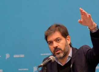 Carlos Bianco: «La vicepresidenta está proscripta y hay que trabajar para dar una respuesta política»