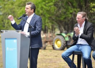 Massa visita Entre Ríos y anunciará medidas
