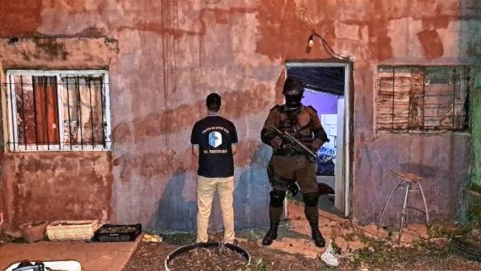 Pagina 7 (3) Detuvieron a siete personas por narcomenudeo