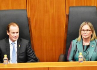 “Hay diálogo y respeto entre los poderes del Estado”