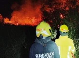 Controlan voraz incendio en la Estancia La Selmira