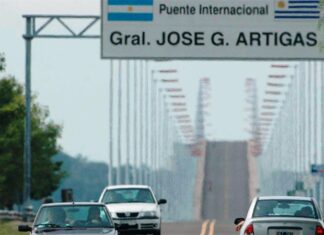 Más de 30 mil autos cruzaron por la frontera