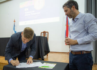 El Becario entregará becas especiales