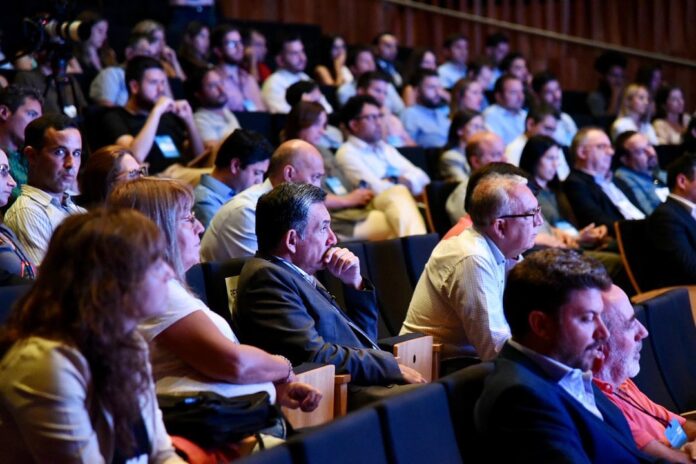 Oliva en Encuentro de Innovación (1)