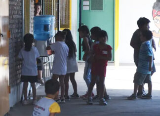 Rosario: Escuelas convocan a ir en malla y refrescarán a los alumnos con manguera