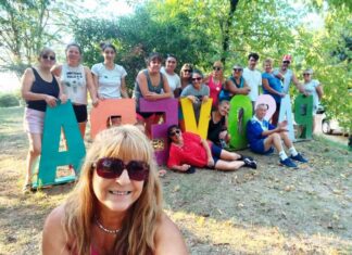 Caminata cdelu. Reconocimiento a las mujeres