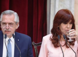 El Presidente criticó a la Corte y dijo que “la mejor política social es generar trabajo”