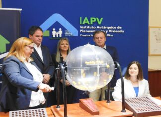 Sortearon 33 viviendas para dos localidades entrerrianas