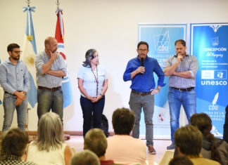 Pescadores artesanales recibieron sus carnets habilitantes