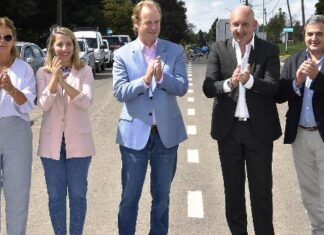Bordet firmó la construcción de ocho centros de salud