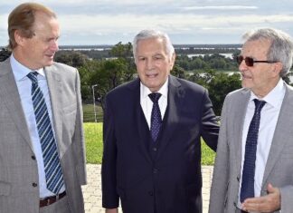 Bordet reunió a diversas autoridades universitarias