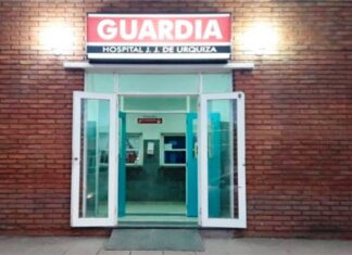 En bulevar 12 de Octubre y 35 del Oeste Norte. Un motociclista fracturado tras chocar una bicicleta