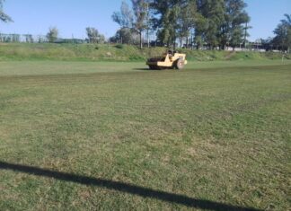 En Gimnasia nivelan las canchas del Pozo