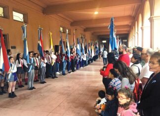 Aniversario de la revolución de mayo. El Día de la Patria tuvo su centro en el Colegio