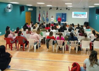 Instruyeron sobre RCP al personal de los jardines