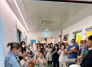 El Vaticano difundió las primeras fotos del papa Francisco en el hospital