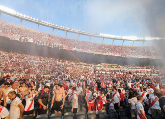 ¿Qué dice la resolución que amplió la clausura de la tribuna Sívori alta del Monumental?