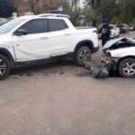 Pagina 6 Un auto embistió a una camioneta este viernes