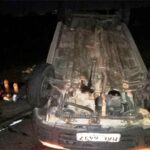 Pagina 7 Camioneta chocó a un auto y lo volcó