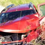 Pagina 7 Un auto con daños materiales luego de un violento vuelco