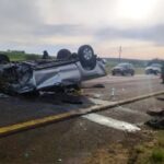 Pagina 7 Un conductor perdió la vida luego de volcar su vehículo