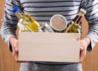 Realizan una campaña solidaria en la Peatonal