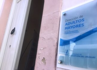 En la histórica. Se concientizó sobre el buen trato hacia los adultos mayores