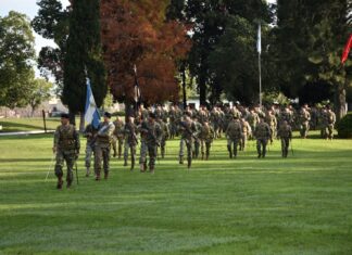 El Ejército con un nuevo acto