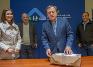 Abrieron los sobres para la pavimentación de barrios del IAPV en Concepción