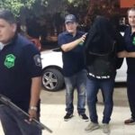 Pagina 6 Un narco se enfrentó a las piñas con la policía