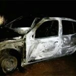 Pagina 7 Auto quedó reducido a cenizas tras incendio