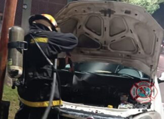 Ocurrió un principio de incendio de un auto en Yrigoyen y Maipú