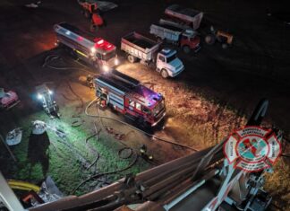 En la madrugada trabajó Bomberos en un incendio de secadora en la empresa Molino Piensos