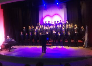 El Coro de Niños de París brilló en el Scelzi