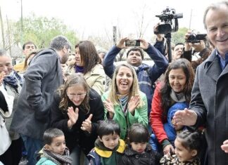 Bordet destacó la inversión en salud y educación