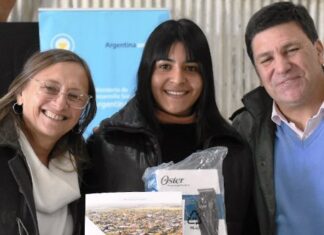 Aporte de herramientas a 66 emprendimientos