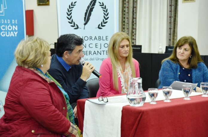 p4 Lanzamiento Jugátela en la Histórica (3) (1)